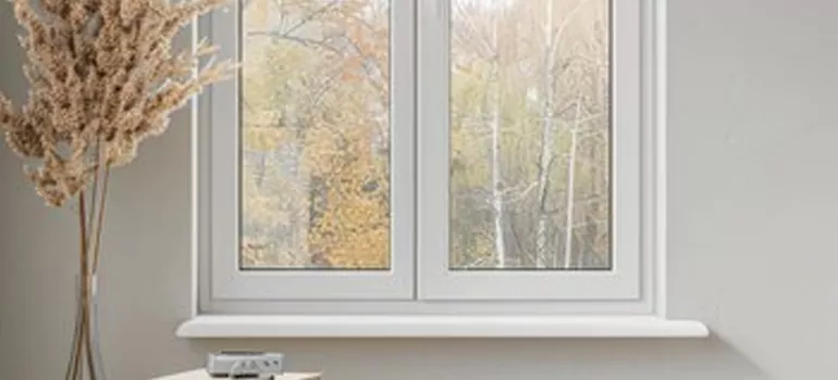 Vinyl Window Stool in East Lake, FL